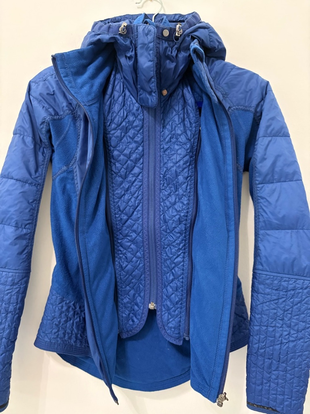 Lululemon Bundle Up Jacket Sz 6 Limitless Blue EUC - Picture 4 of 9